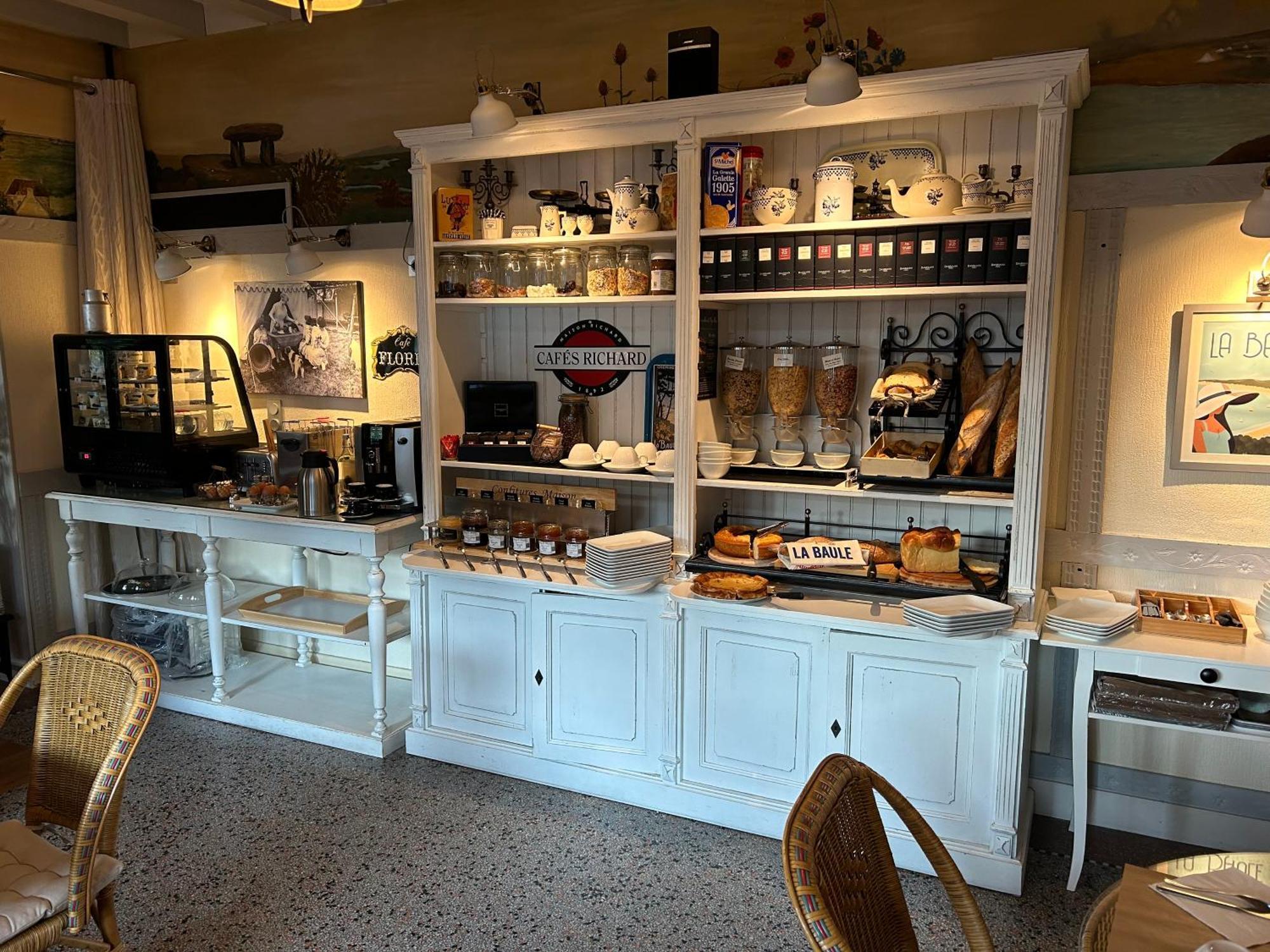 Hotel Ty Gwenn La Baule Екстериор снимка